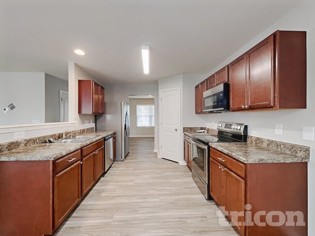 Photo - 4114 Vershire Ave