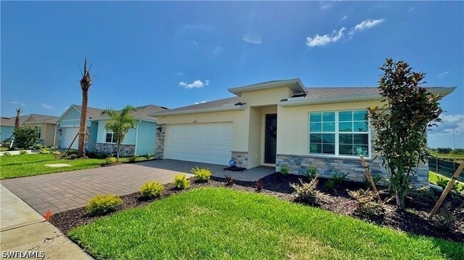 Photo - 17710 Shade Tree Loop