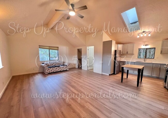 Photo - 19399 Mira Monte Rd Unit B