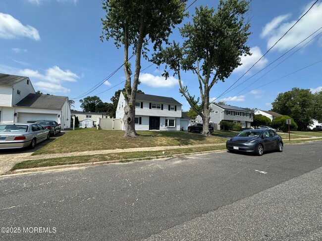 Photo - 18 Branch Rd