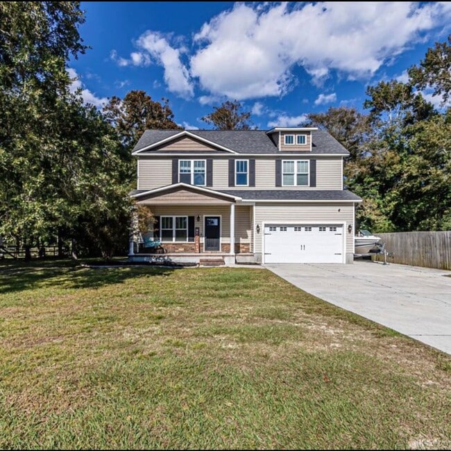 Building Photo - 245 Chadwick Acres Rd
