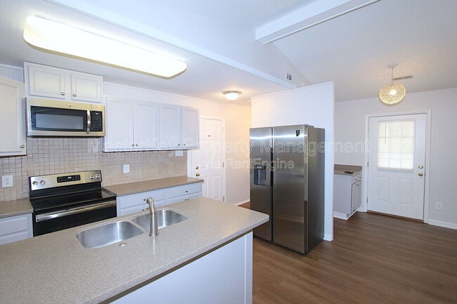 Photo - 1610 Burnley Dr