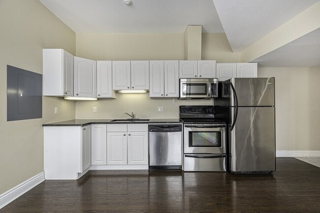 Photo - 329 Johnson St Unit 3