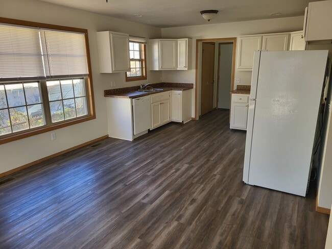 Photo - 2138 N Howard Ave