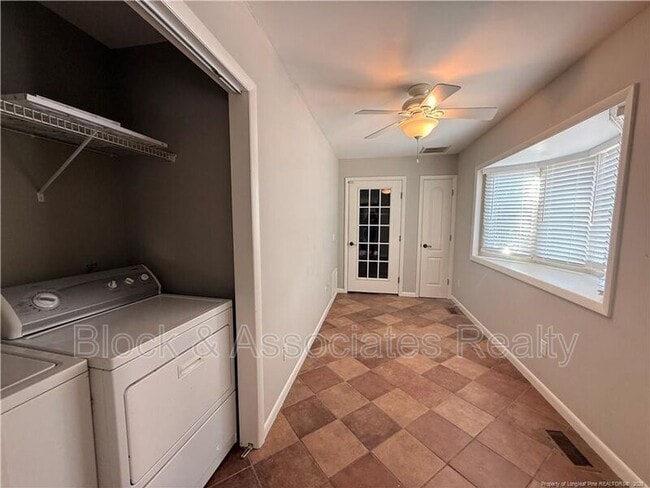 Photo - 848 Castleberry Ct