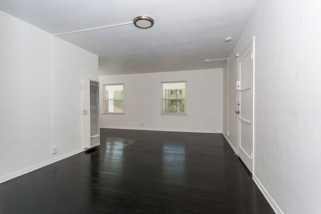 Photo - 1401 E Ocean