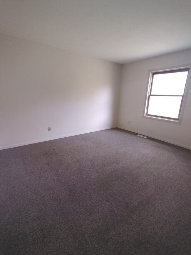 Photo - 2180 Reed Ave