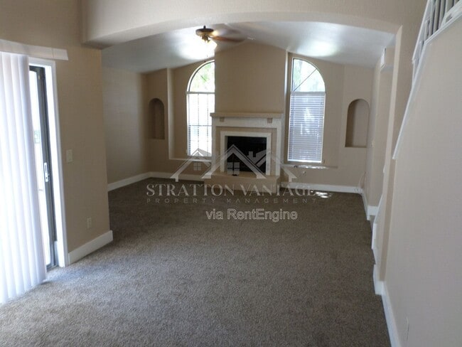 Photo - 1814 E Oak Harbor Dr