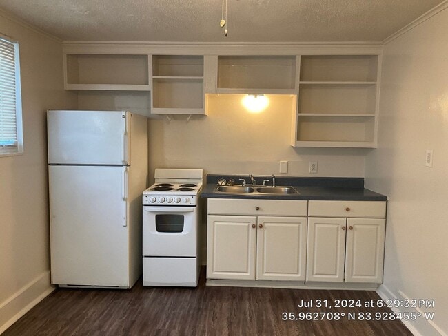 Photo - 203 Twelfth St Unit 3