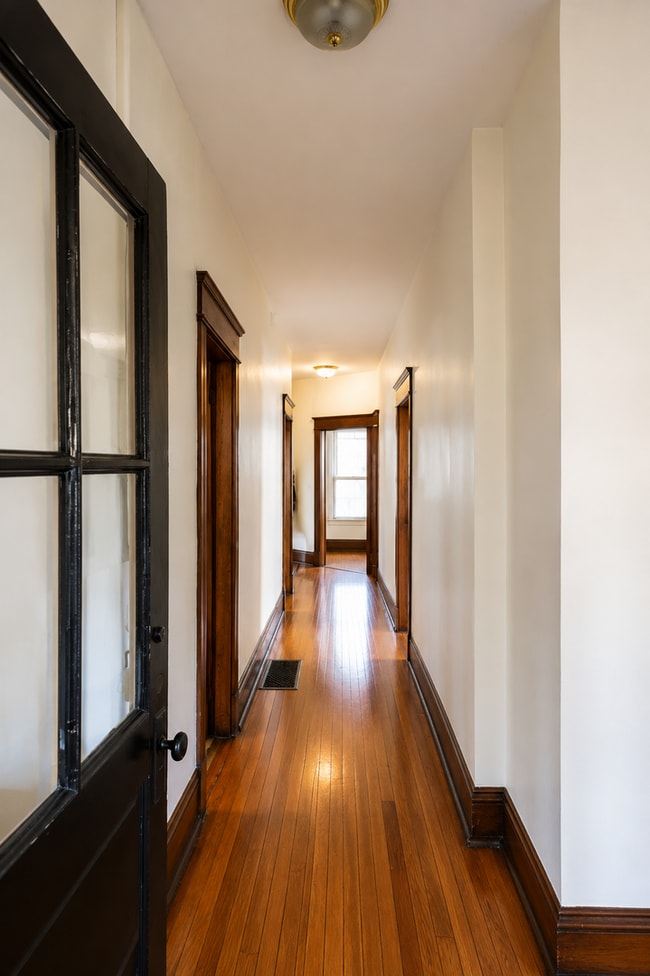 Photo - 2063 Sherwood Ave Unit 2063-2