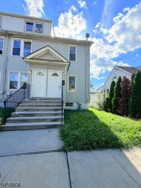 Building Photo - 696 Worth Ave Unit 2RR