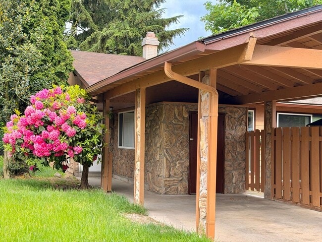 Photo - Newly Remodeled 3-Bedroom Bellevue Home with Modern Updates