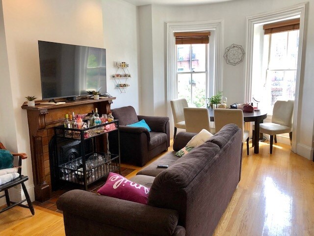 Photo - 521 Columbus Ave Unidad F