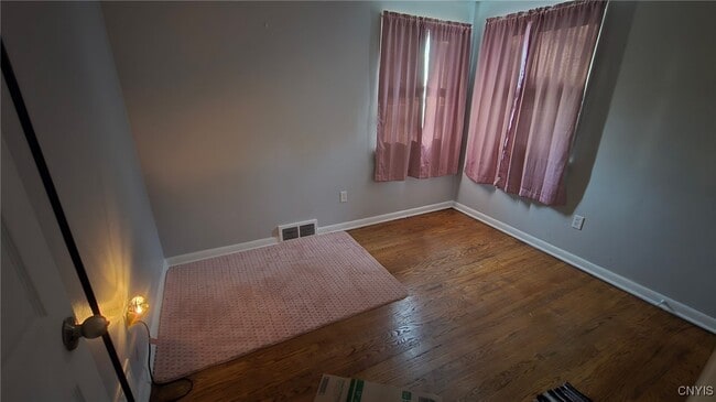 Photo - 614 Breman Ave