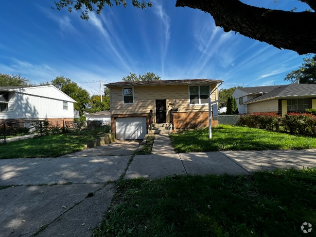 Building Photo - 13229 S Rhodes Ave Rental