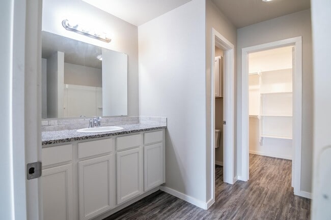 Photo - 2107 N Avenue K