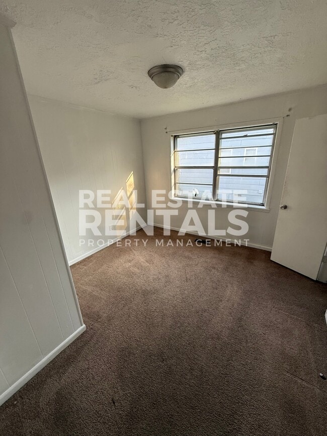 Photo - 1207 Brookside Dr