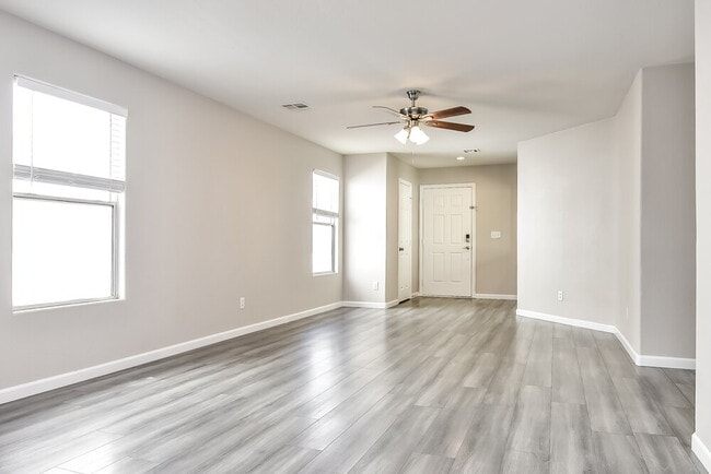 Photo - 7833 Lovely Pine Pl