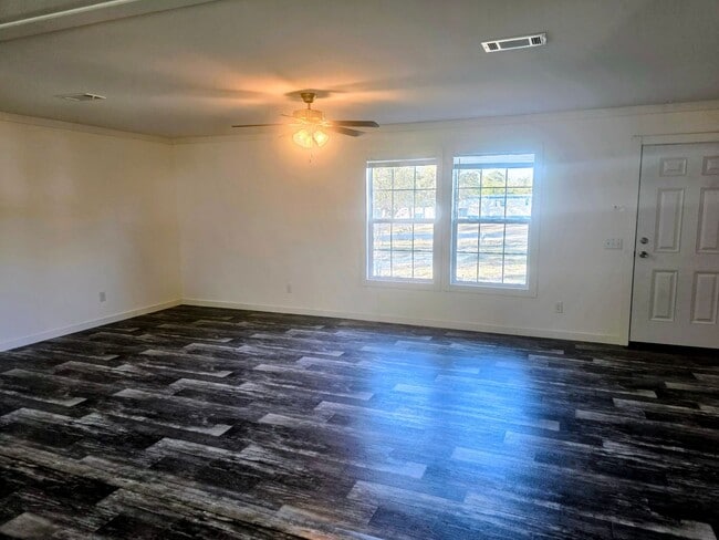 Photo - New 3 bedroom 2 Bathroom Home