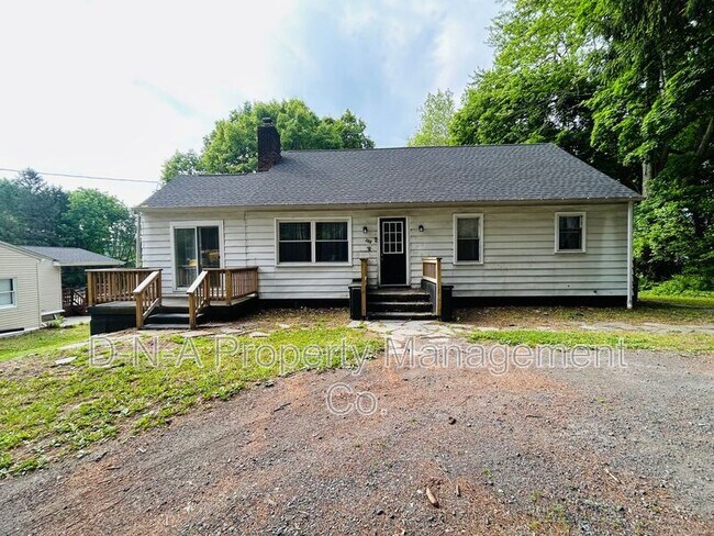 Photo - 355 E Brown St