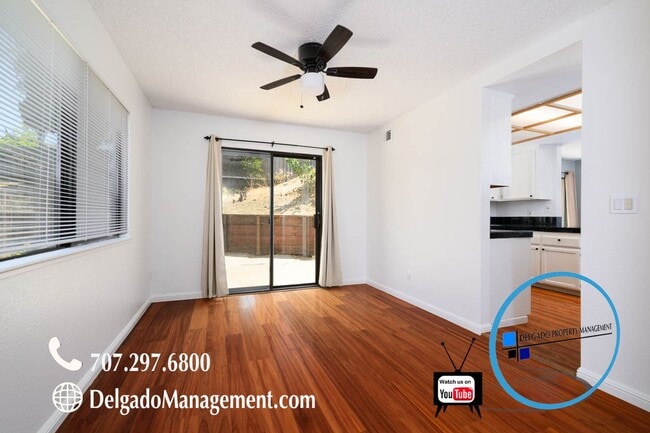Photo - 337 Seahorse Dr