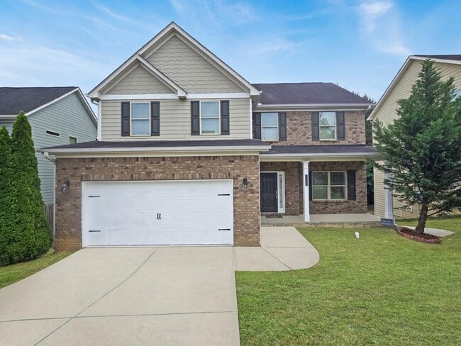 Photo - 1437 Balvaird Dr SE