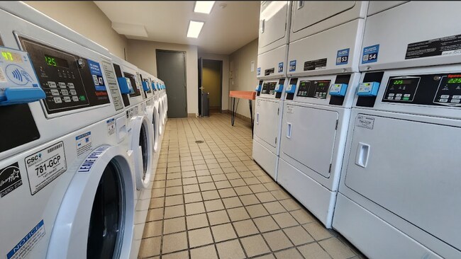 Photo - 1 S Point Dr