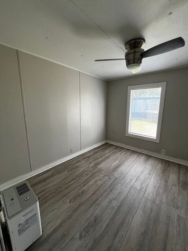 Photo - Commerce Park North Unit 3