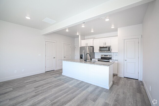 Building Photo - BEAUTIFUL NEW TOWNHOUSE FOR RENT IN REXBURG!