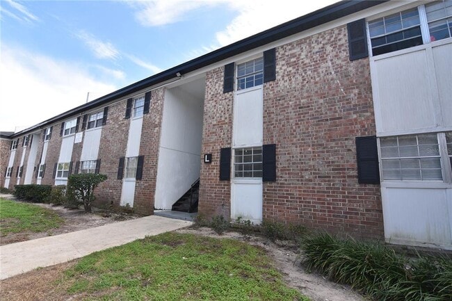 Photo - 5317 Curry Ford Rd Unidad L106