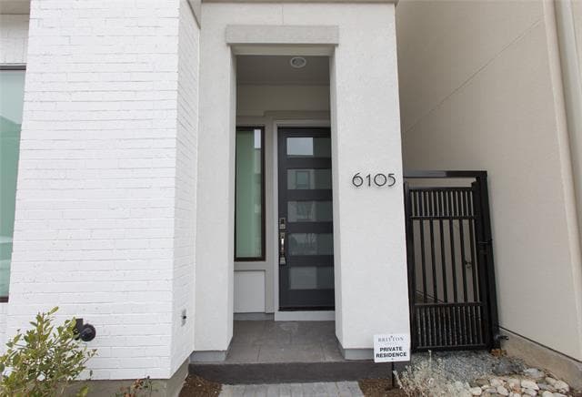 Photo - 6105 Echelon Way