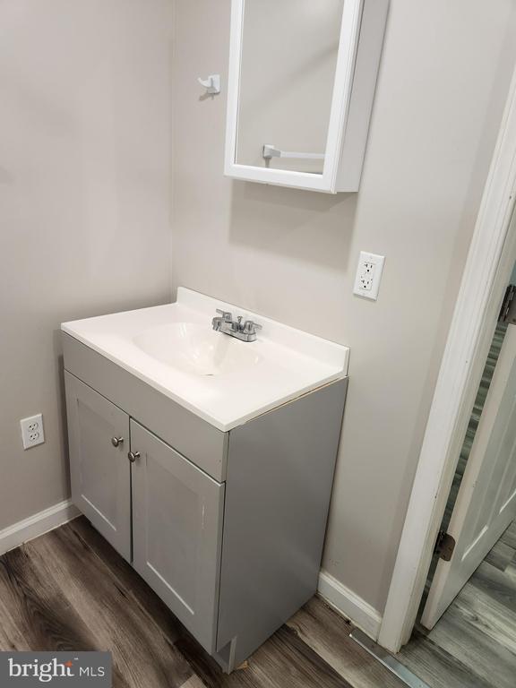 Photo - 9349 Valley Rd Unit 107