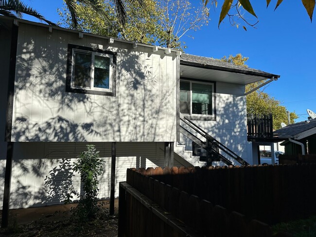 Photo - Chestnut-1918/1920 Unidad 1920