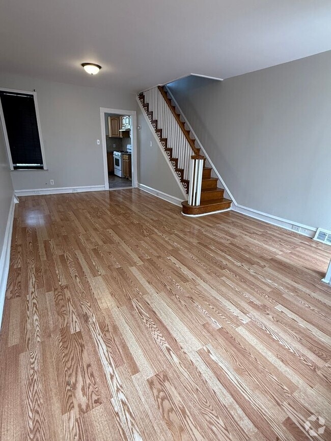 Building Photo - Charming 3-Bedroom 1-Bathroom Home in Port...