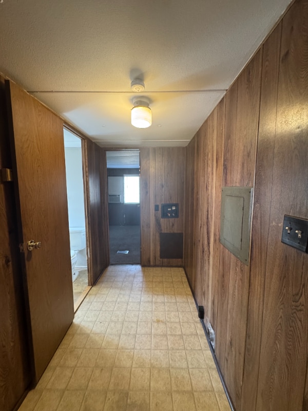 Photo - 1003 River St