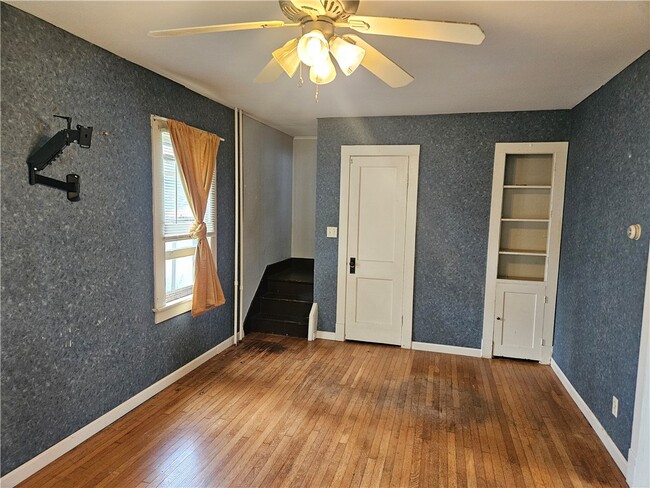 Photo - 218 Wilson St