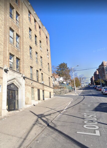 Photo - 15 Locust Hill Ave Apartments Unit 4B