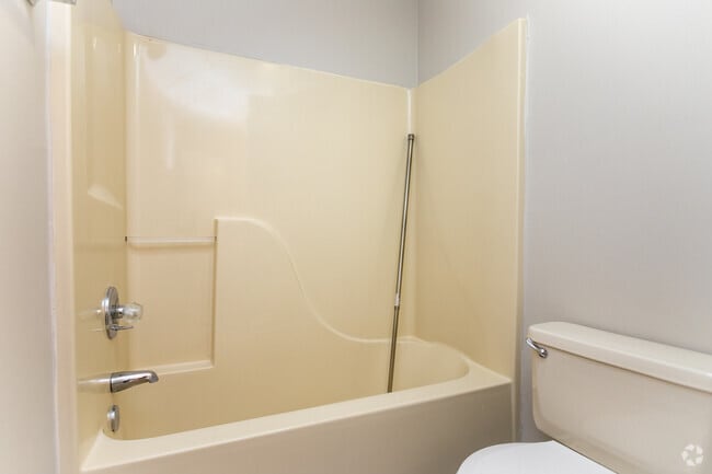 2BR,2.5BA - Apartments on 20th