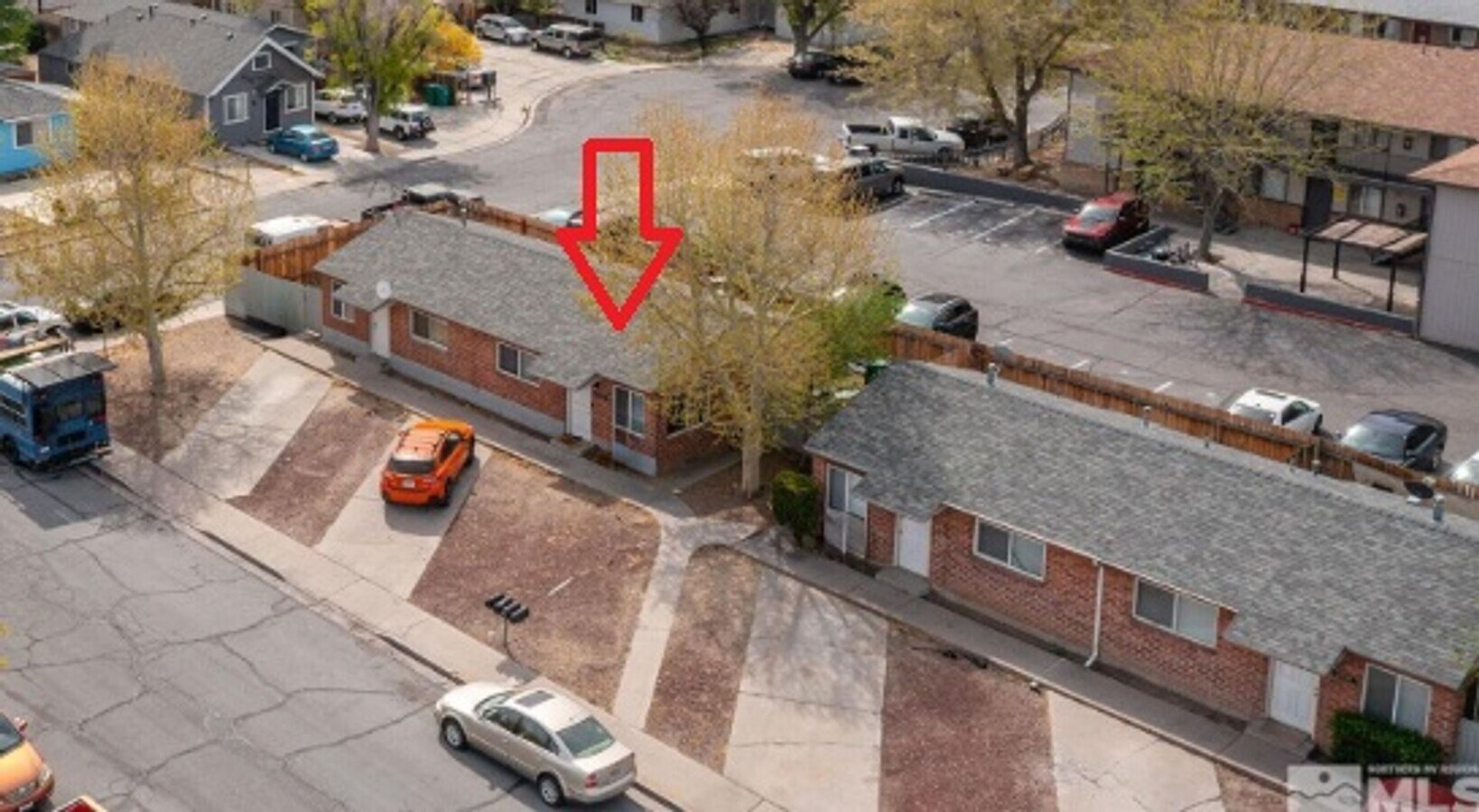 Cozy 1 Bedroom, 1 Bath - Small Backyard - Cozy 1 Bedroom, 1 Bath - Small Backyard House