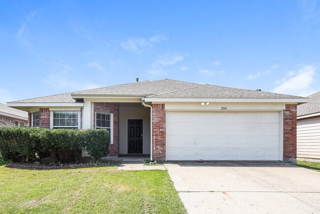 Building Photo - 2014 Gardenia Dr Rental