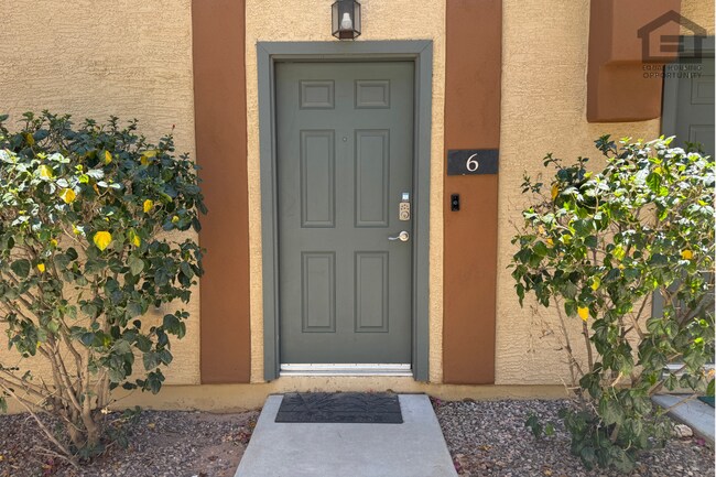 Photo - 2Bed/2Bath Furnished Condo in North Chandler! Ready for Immediate Move-In! Unit 6