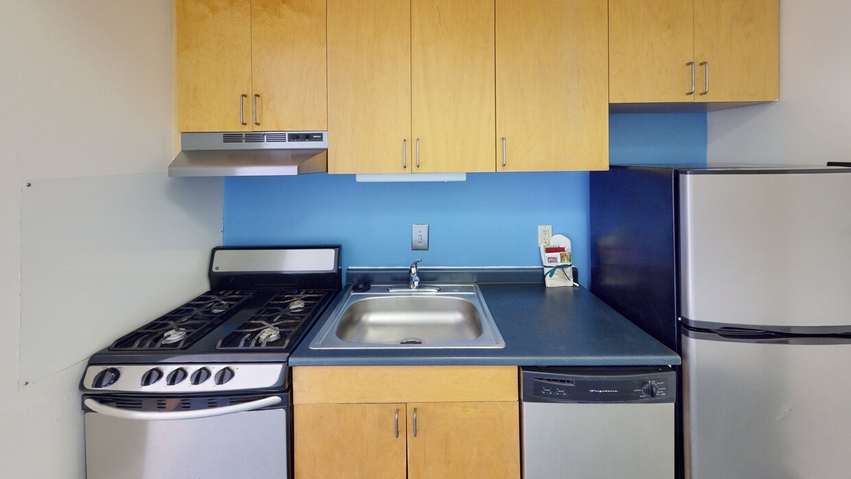 Photo - Hopkins House Apartments