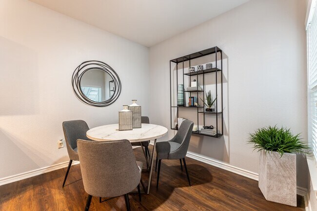 Photo - Lakeside Living with 1 Month Free! Unit LB1