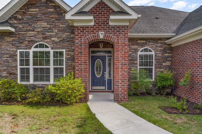 Photo - 530 Stonemason Dr