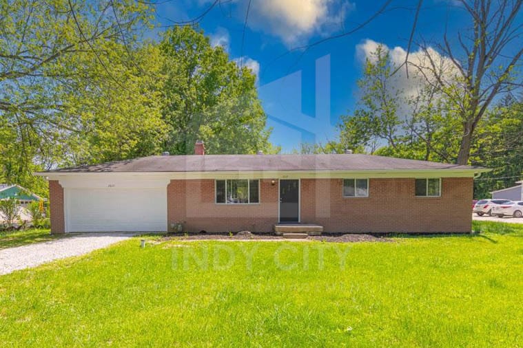Photo - 2621 W 61st St (Indianapolis, IN)