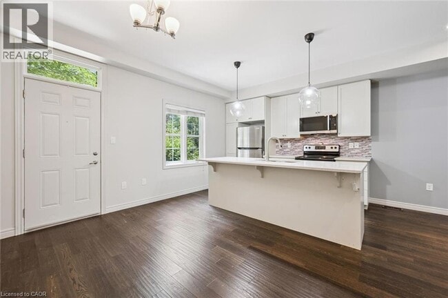Photo - 6 Beatrice Ln