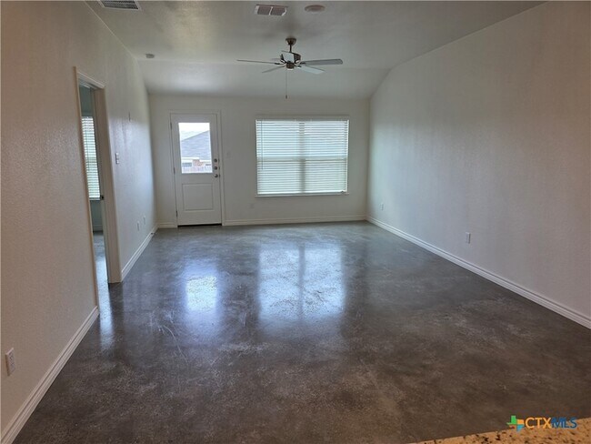 1222 Concord Dr