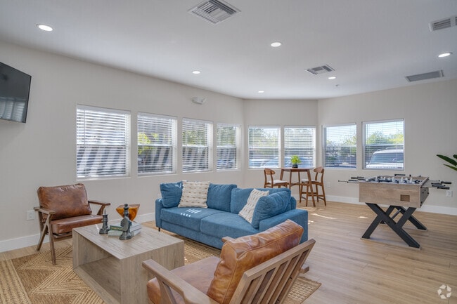 Casa club - Town Square