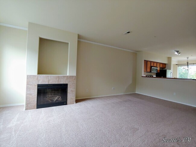 Photo - Large 3 Story Townhome with Tandem Garage!