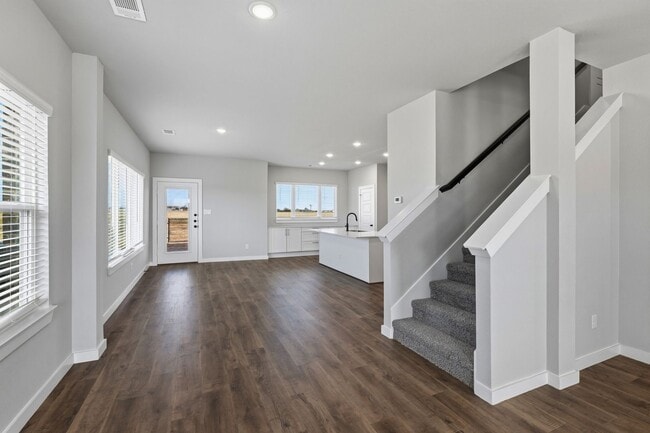 Photo - AVAILABLE NOW!  CUL-DE-SAC TRIPLEX LOT LOCATED ON 1-ACRE IN MIDLOTHIAN, TX!